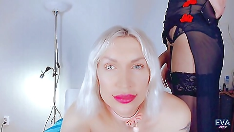 Hawt scene babe fucked by a huge cock