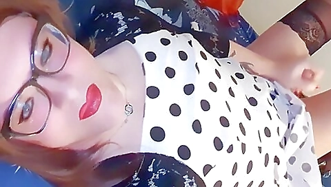 Milf & anal with a younger she can't live